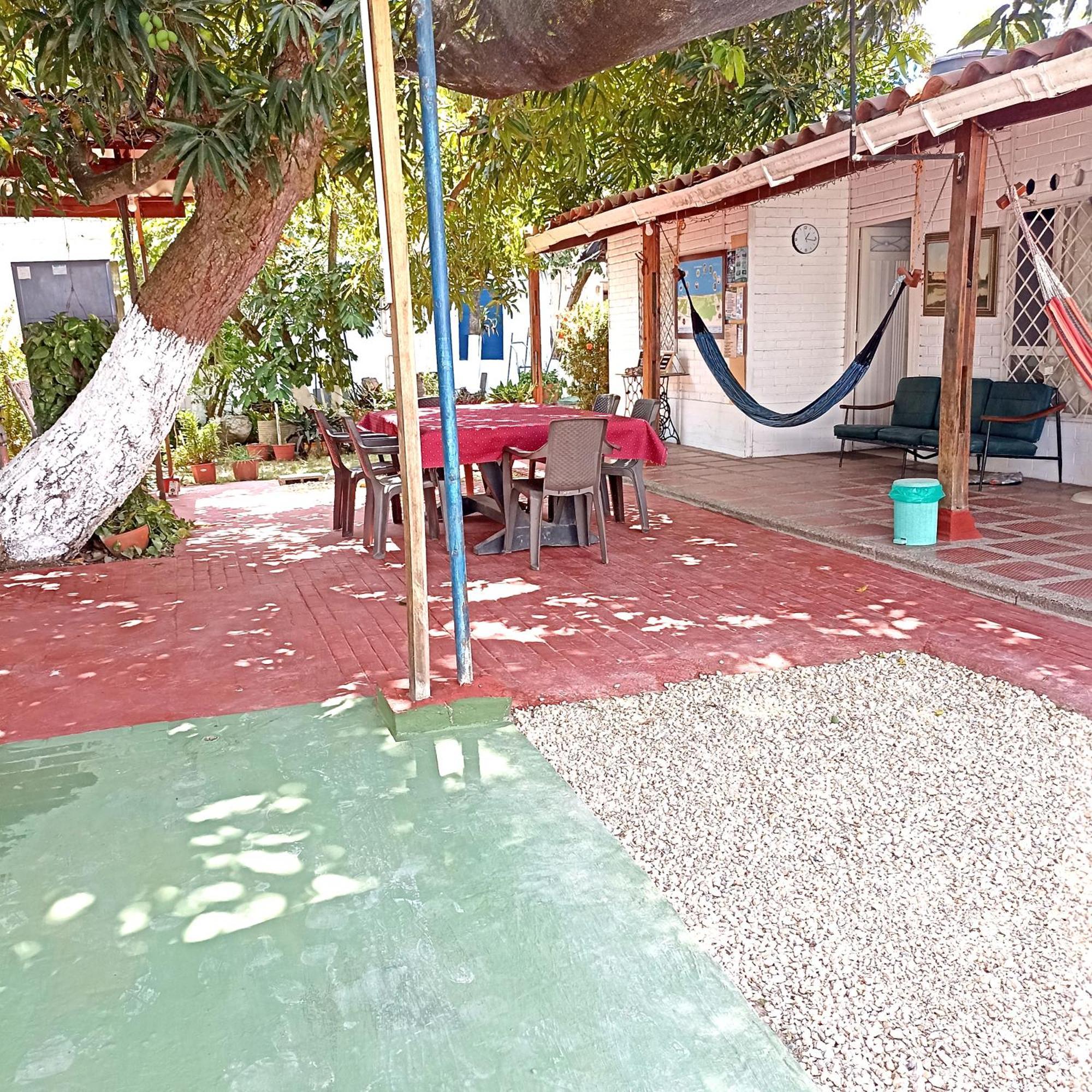 Hostal Corales Tolú エクステリア 写真