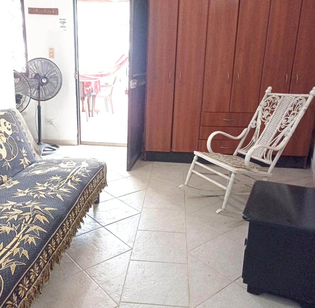 Hostal Corales Tolú エクステリア 写真